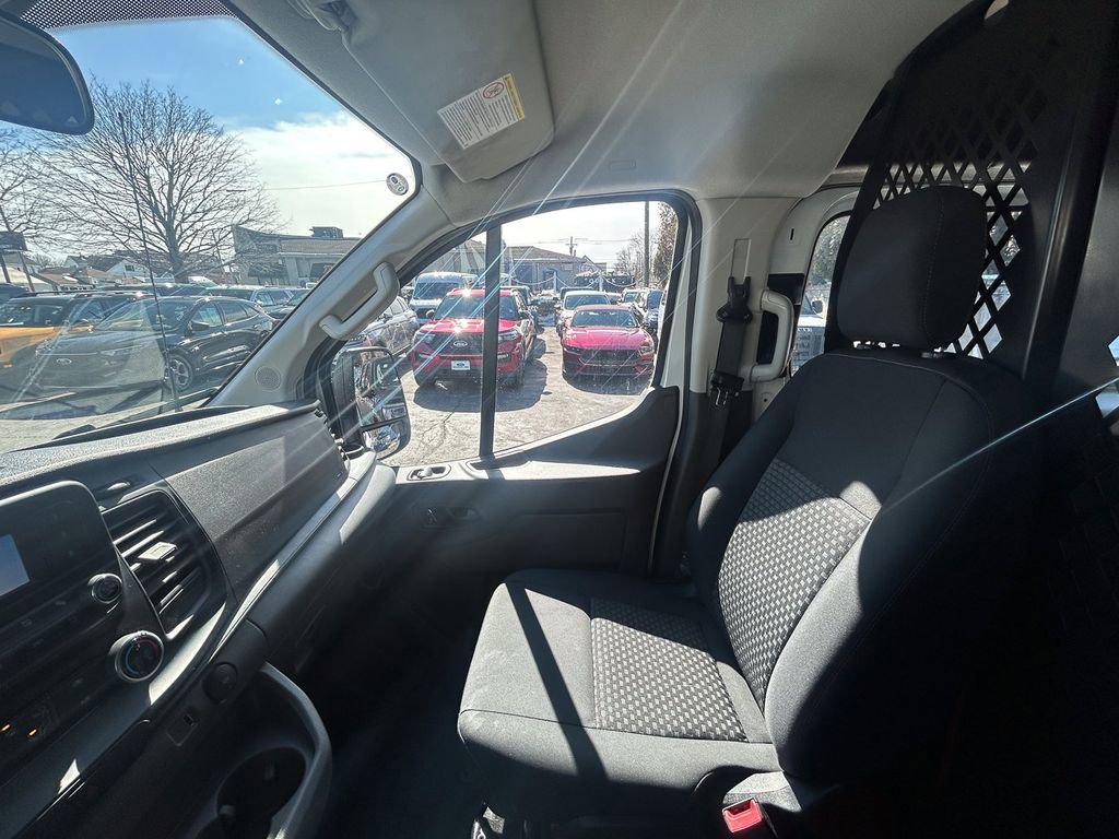 Used 2024 Ford Transit 250 Base w/ Exterior Upgrade Package image 25