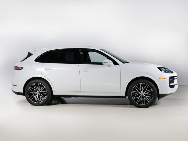 Certified 2026 Porsche Cayenne image 8
