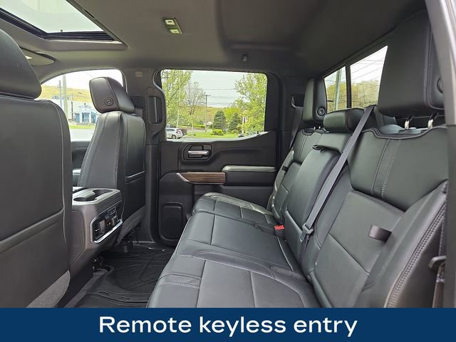 Used 2019 Chevrolet Silverado 1500 High Country w/ Technology Package AWD/4WD image 20