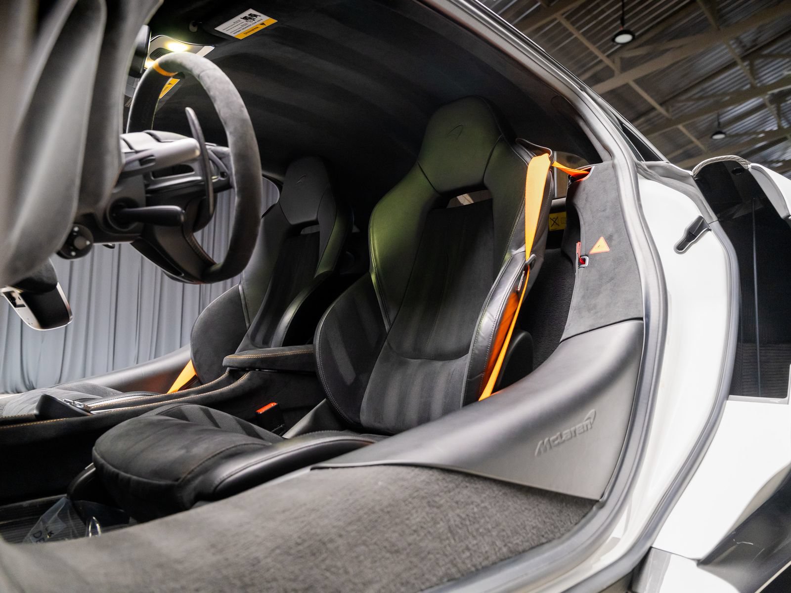 Used 2019 McLaren 600LT RWD image 54
