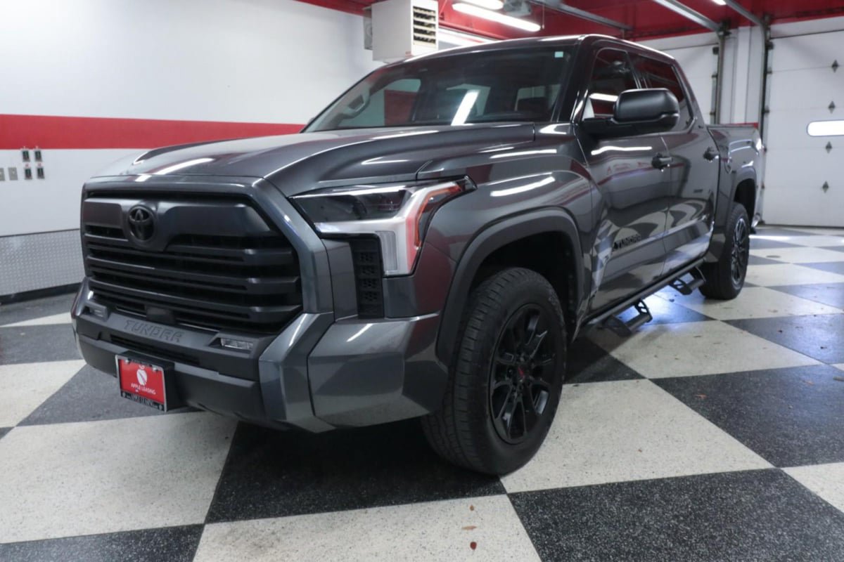 Used 2023 Toyota Tundra SR5 AWD/4WD image 5