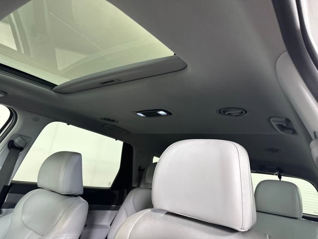 Used 2022 Hyundai Palisade SEL w/ 8P Bench Seat Package FWD image 12