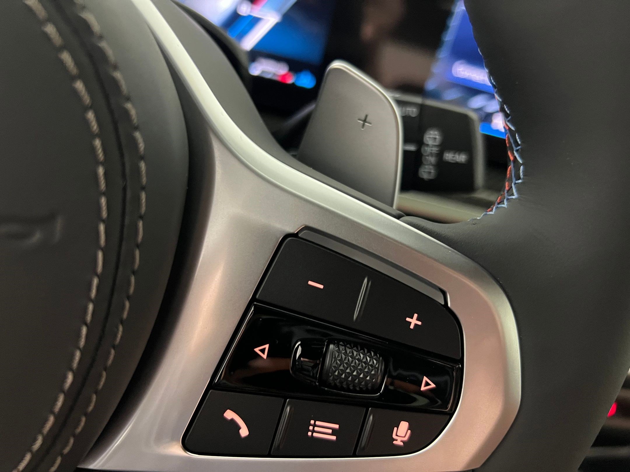 New 2026 BMW X7 M60i image 28