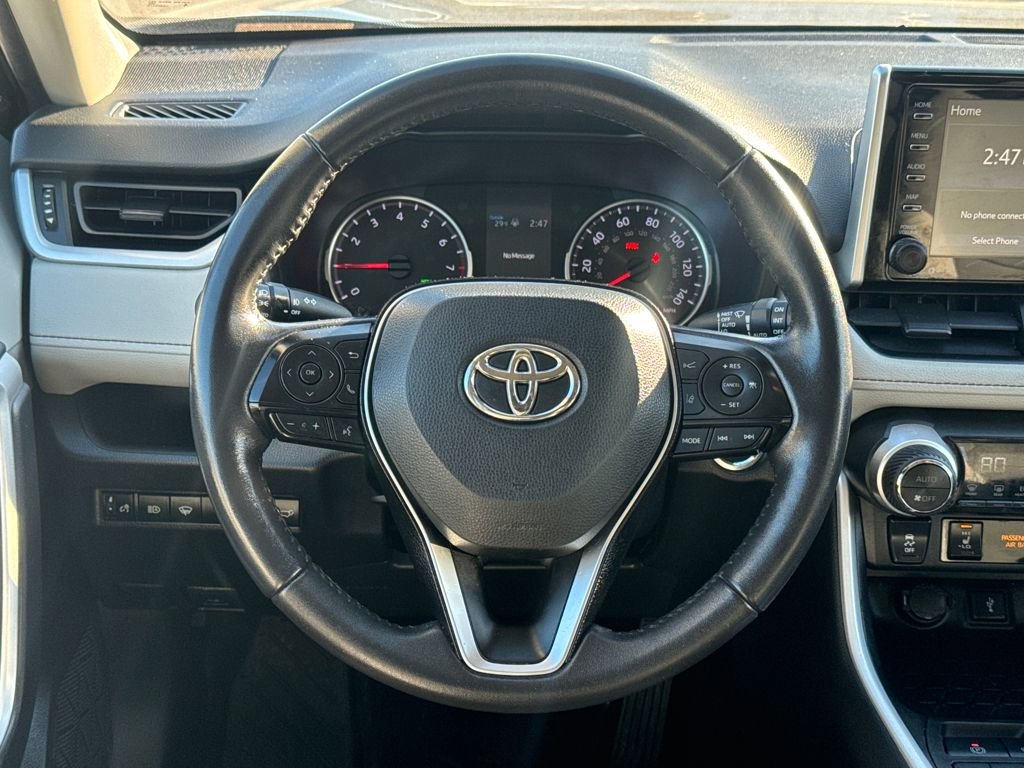 Used 2021 Toyota RAV4 XLE w/ Convenience Package image 14
