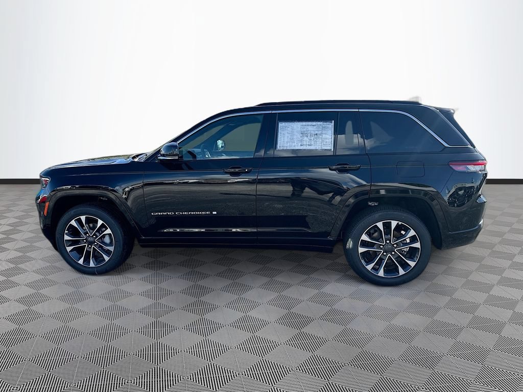 New 2025 Jeep Grand Cherokee Overland w/ Luxury Tech Group IV AWD/4WD image 4