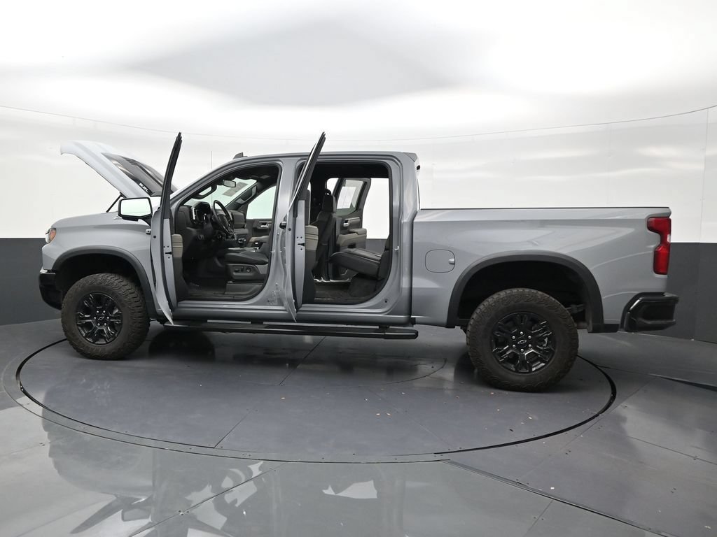Used 2025 Chevrolet Silverado 1500 ZR2 AWD/4WD image 30