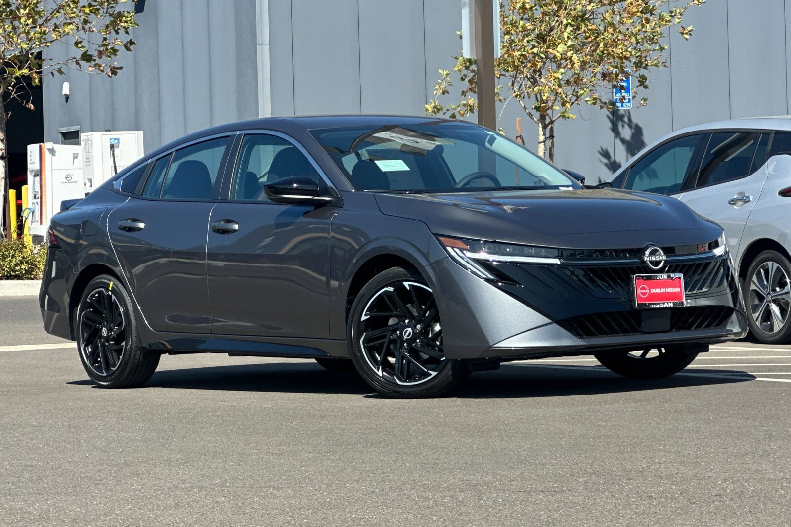 New 2027 Nissan Sentra SR FWD image 2