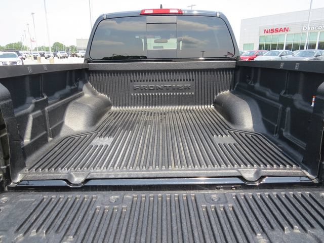 Used 2025 Nissan Frontier PRO-4X AWD/4WD image 12