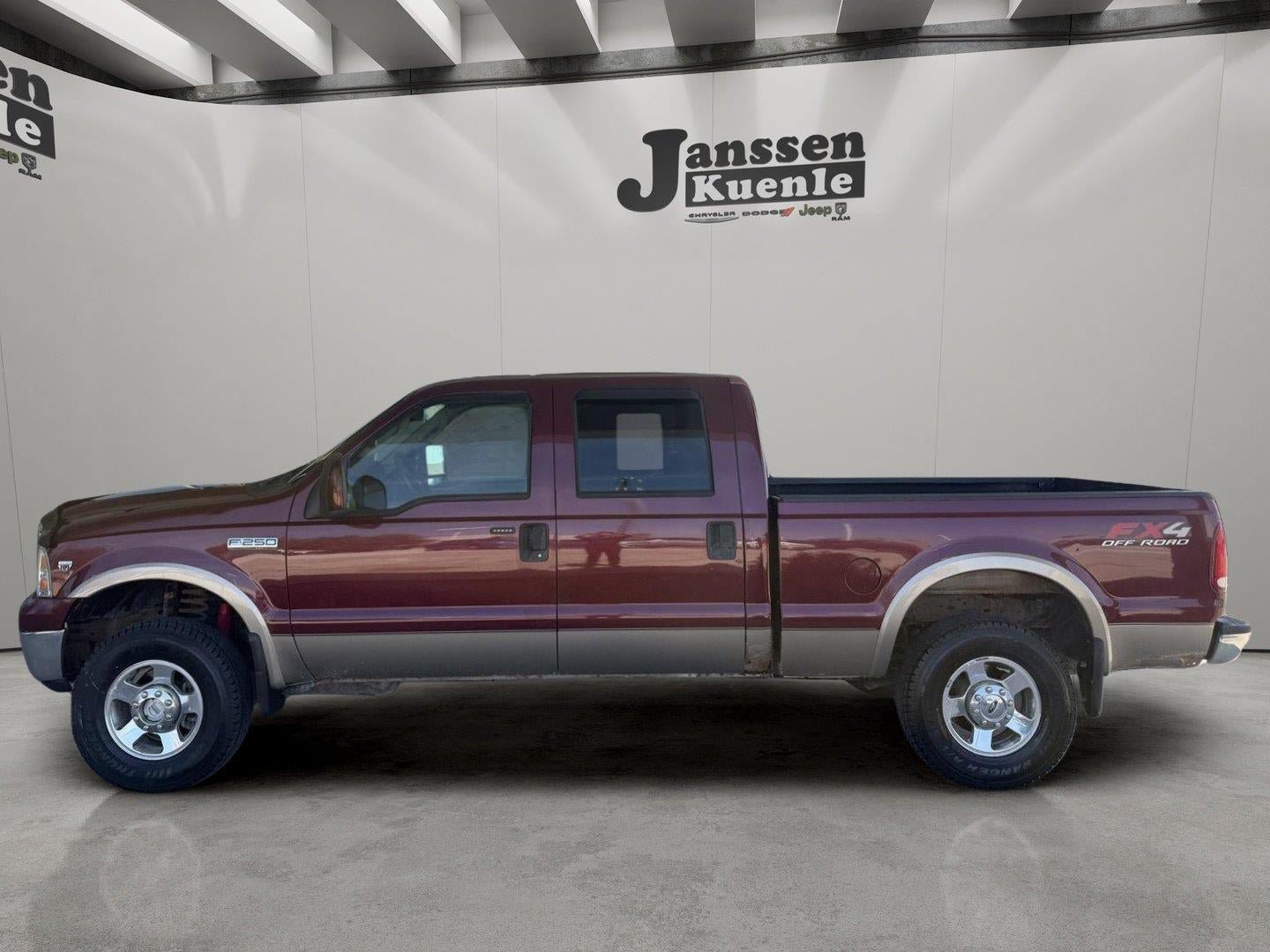 Used 2007 Ford F250 4x4 Crew Cab Super Duty image 1