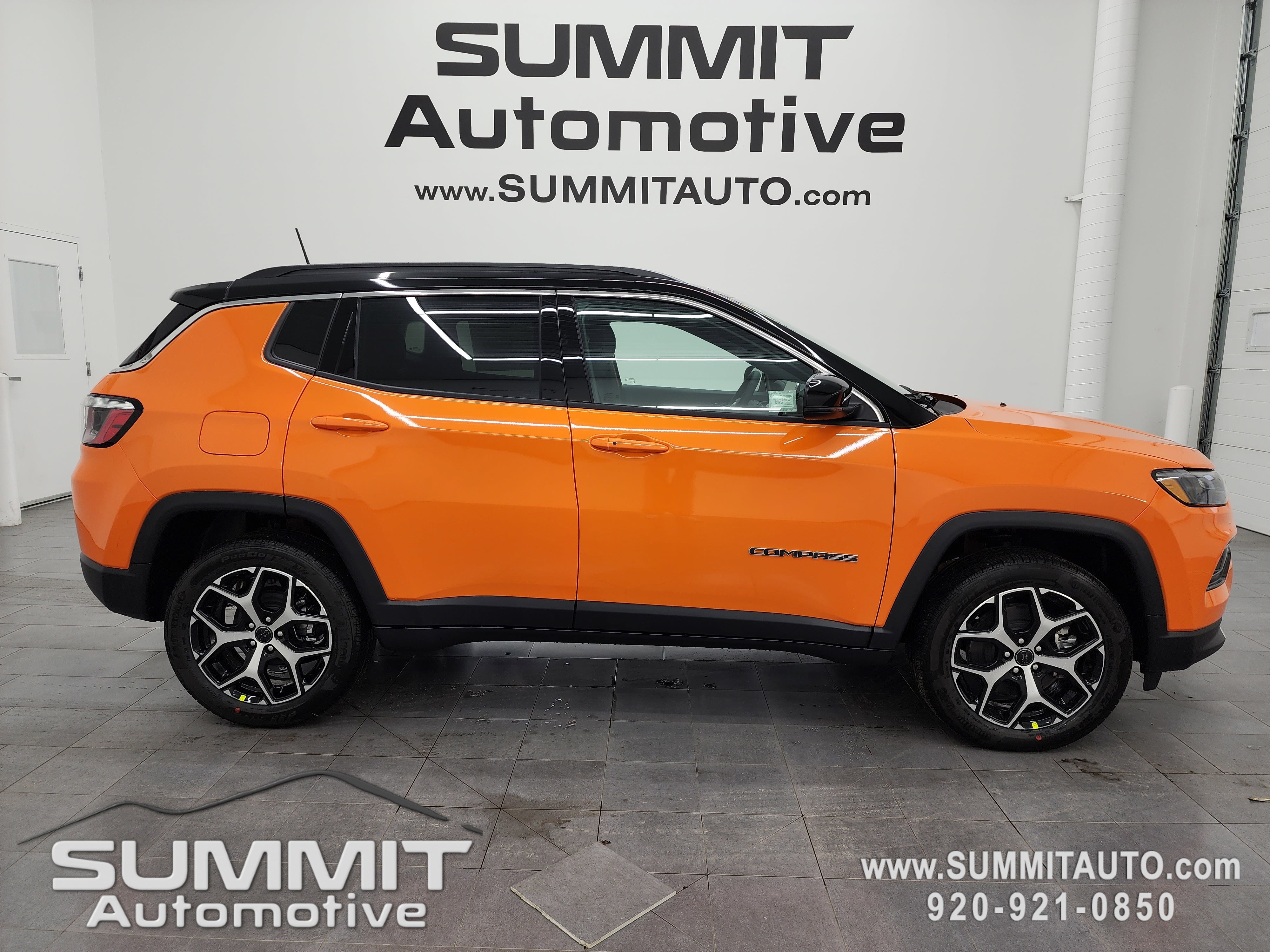 New 2026 Jeep Compass Limited w/ Sun, Sound & Navigation Group image 1