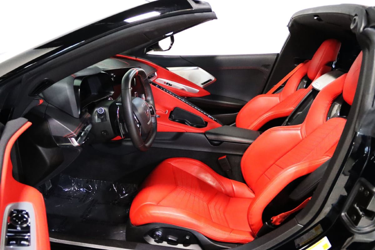 Used 2024 Chevrolet Corvette Stingray Preferred Cpe w/ 2LT RWD image 38