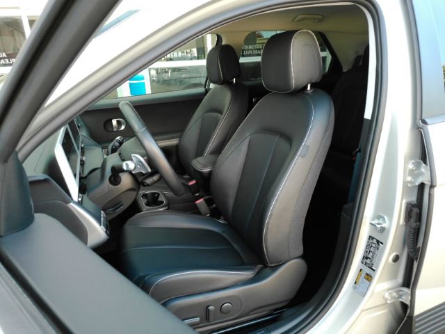 Used 2023 Hyundai Ioniq 5 SEL image 16