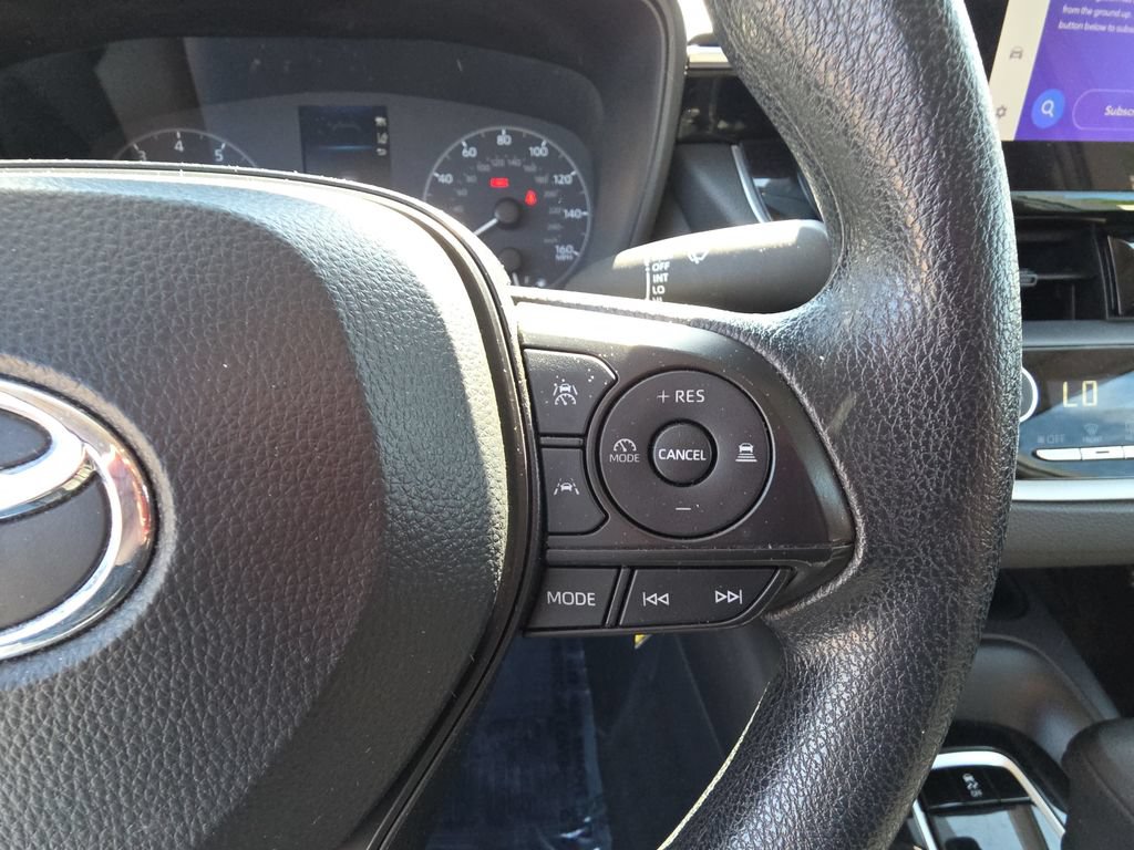 Used 2024 Toyota Corolla LE FWD image 19