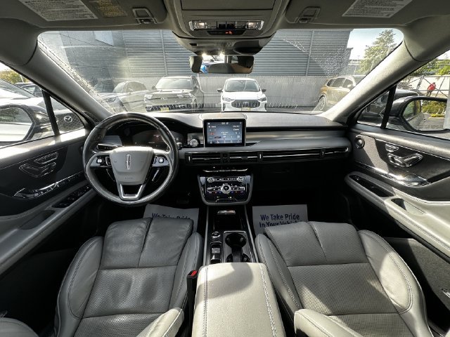 Certified 2020 Lincoln Corsair Reserve w/ Equipment Group 202A AWD/4WD image 3