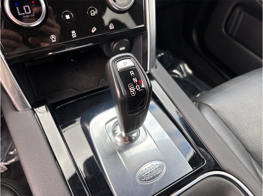Used 2020 Land Rover Discovery Sport SE AWD/4WD image 36