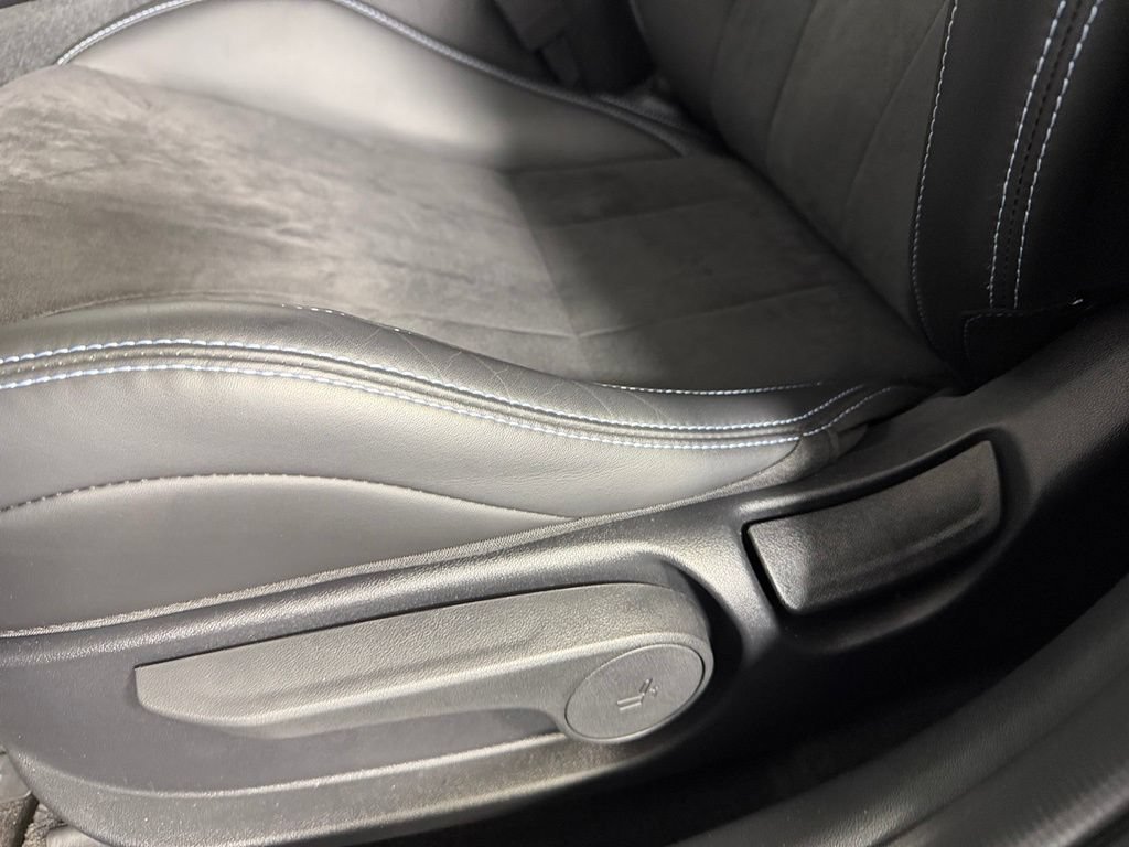 Used 2025 Hyundai Elantra N FWD image 25