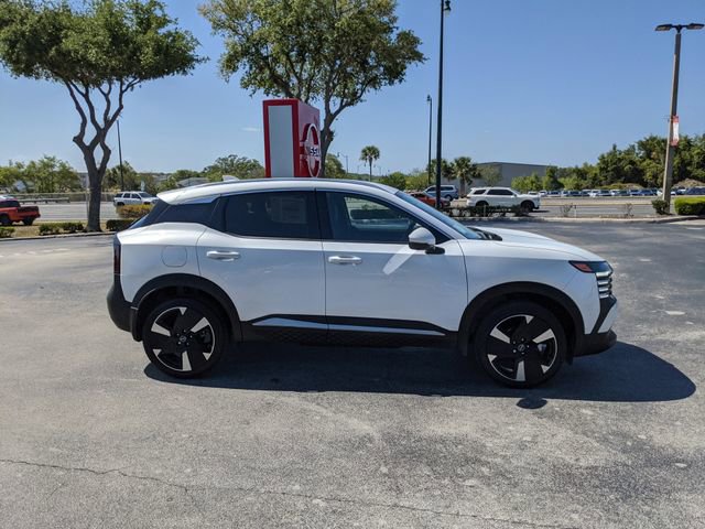 Certified 2025 Nissan Kicks SR image 3