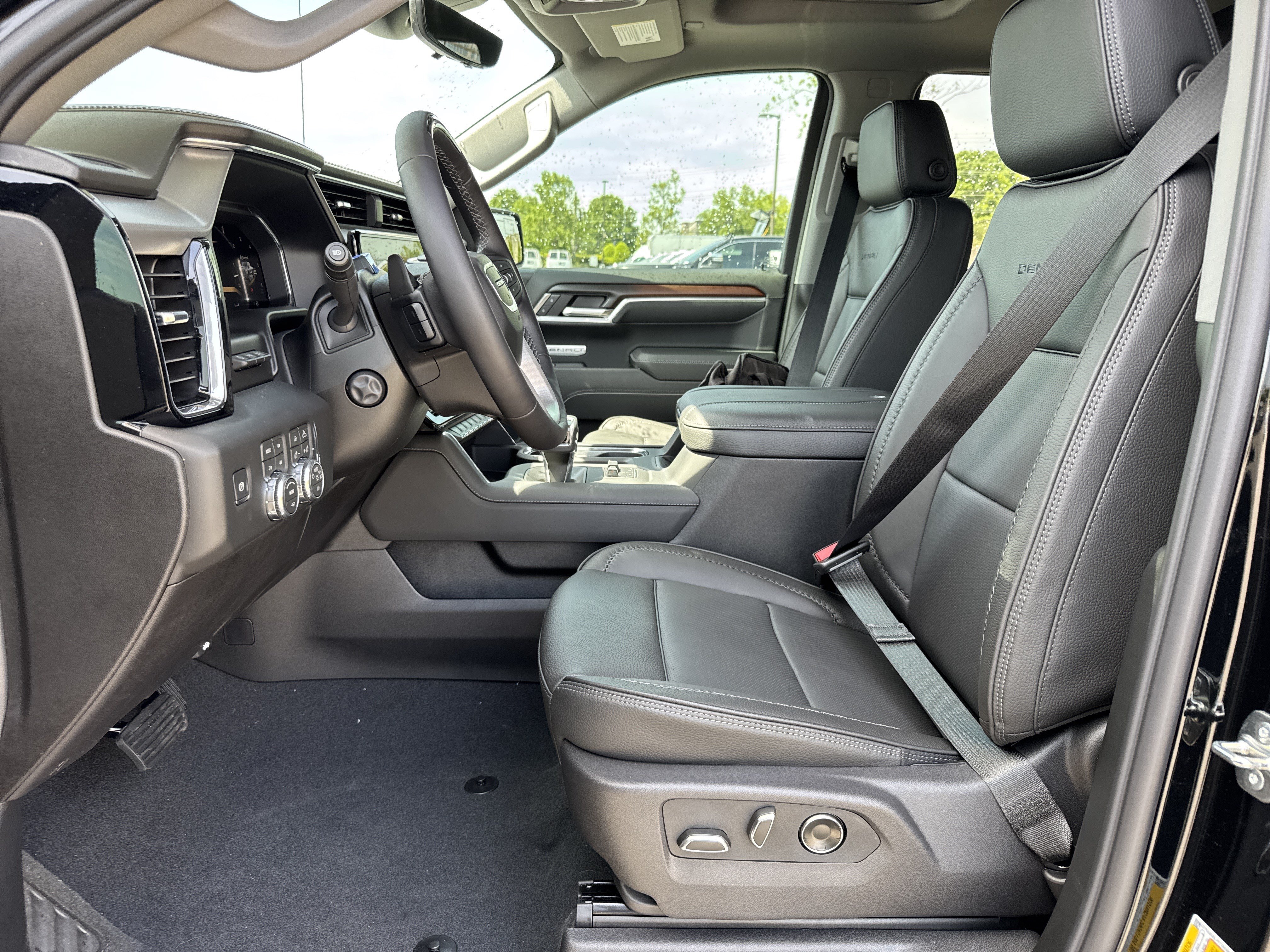 New 2026 GMC Sierra 1500 Denali AWD/4WD image 16