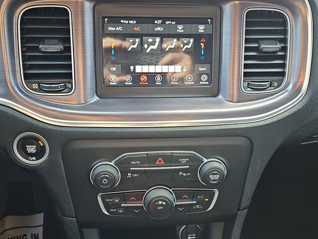 Used 2018 Dodge Charger SXT image 14