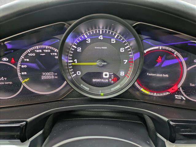 Used 2019 Porsche Panamera 4 image 11