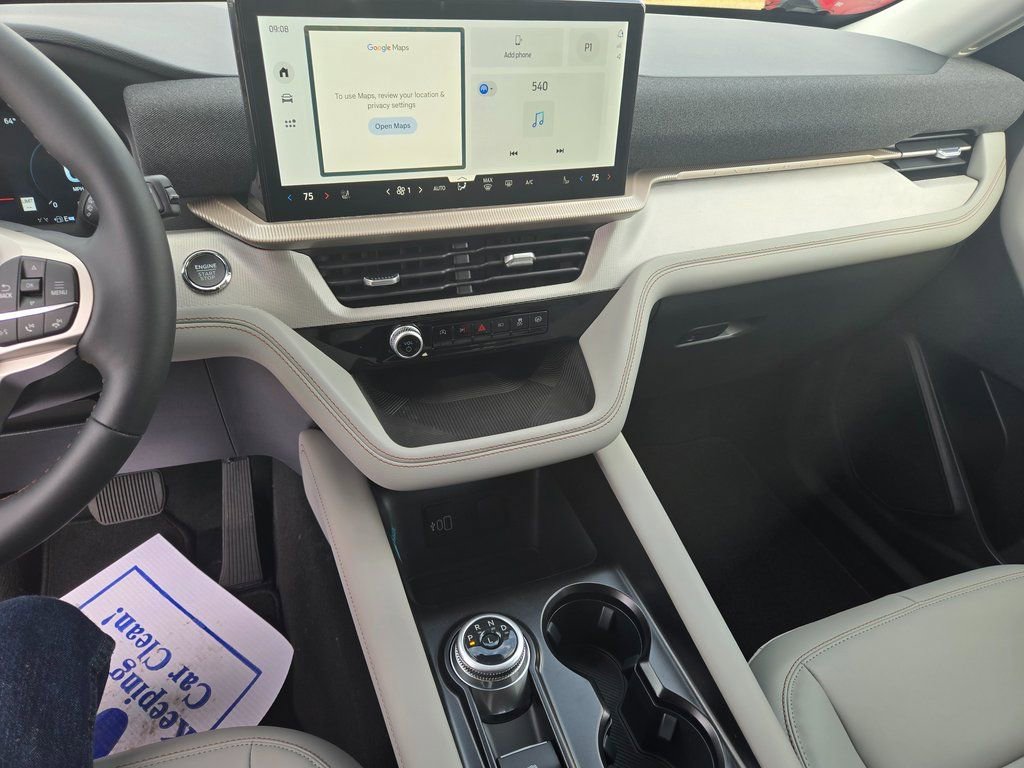 New 2026 Ford Explorer Active w/ Active Comfort Package image 10