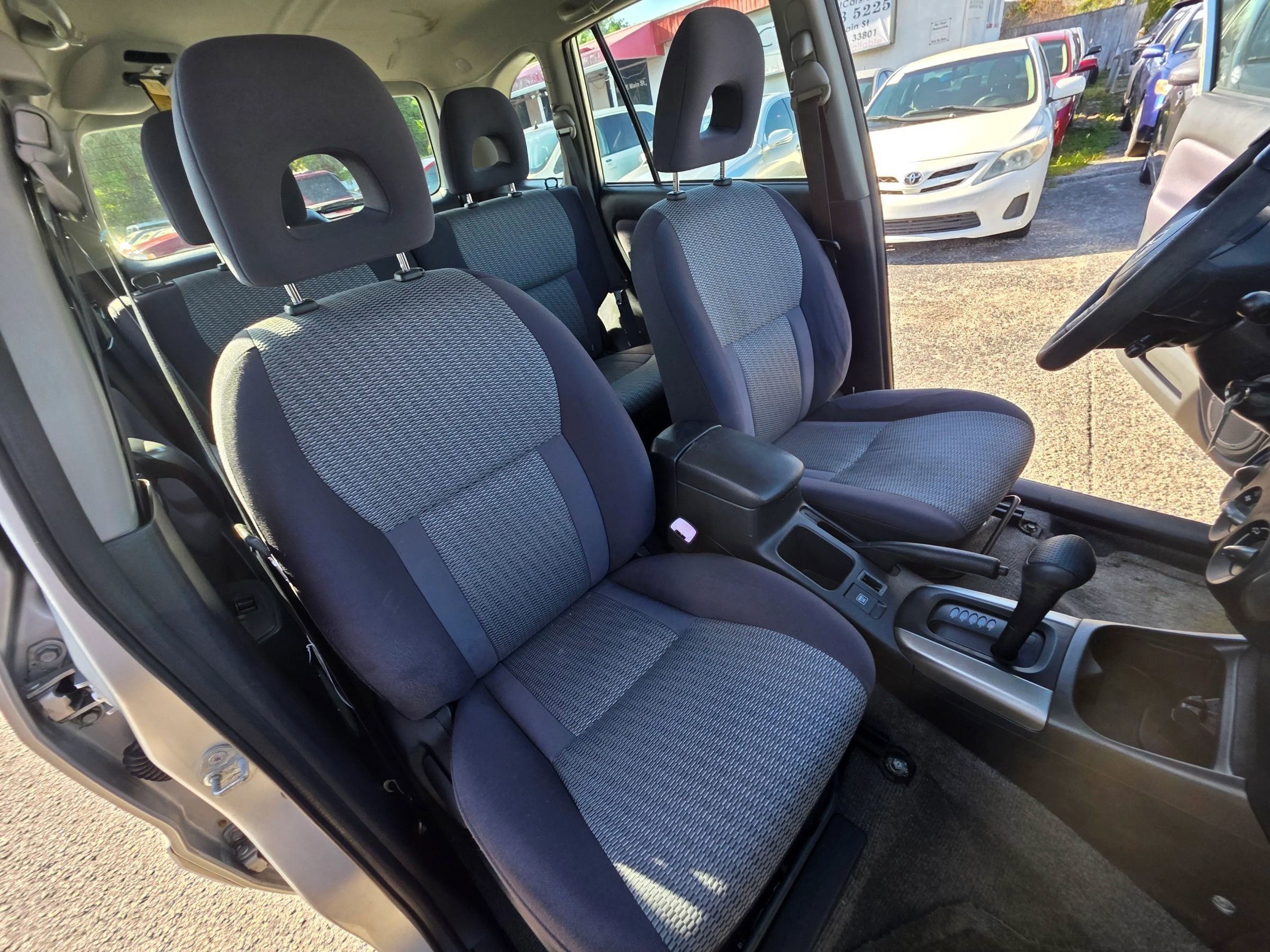Used 2005 Toyota RAV4 2WD image 20