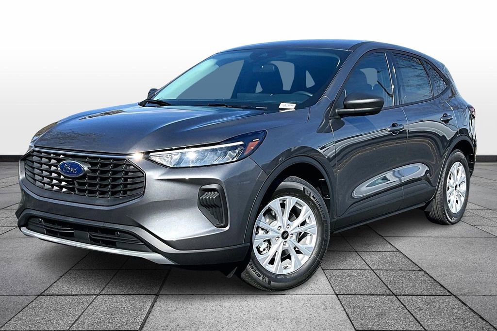 New 2026 Ford Escape Active w/ Tech Pack #1 FWD image 2