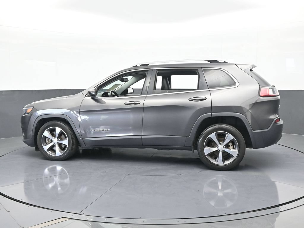 Used 2019 Jeep Cherokee Limited FWD image 3