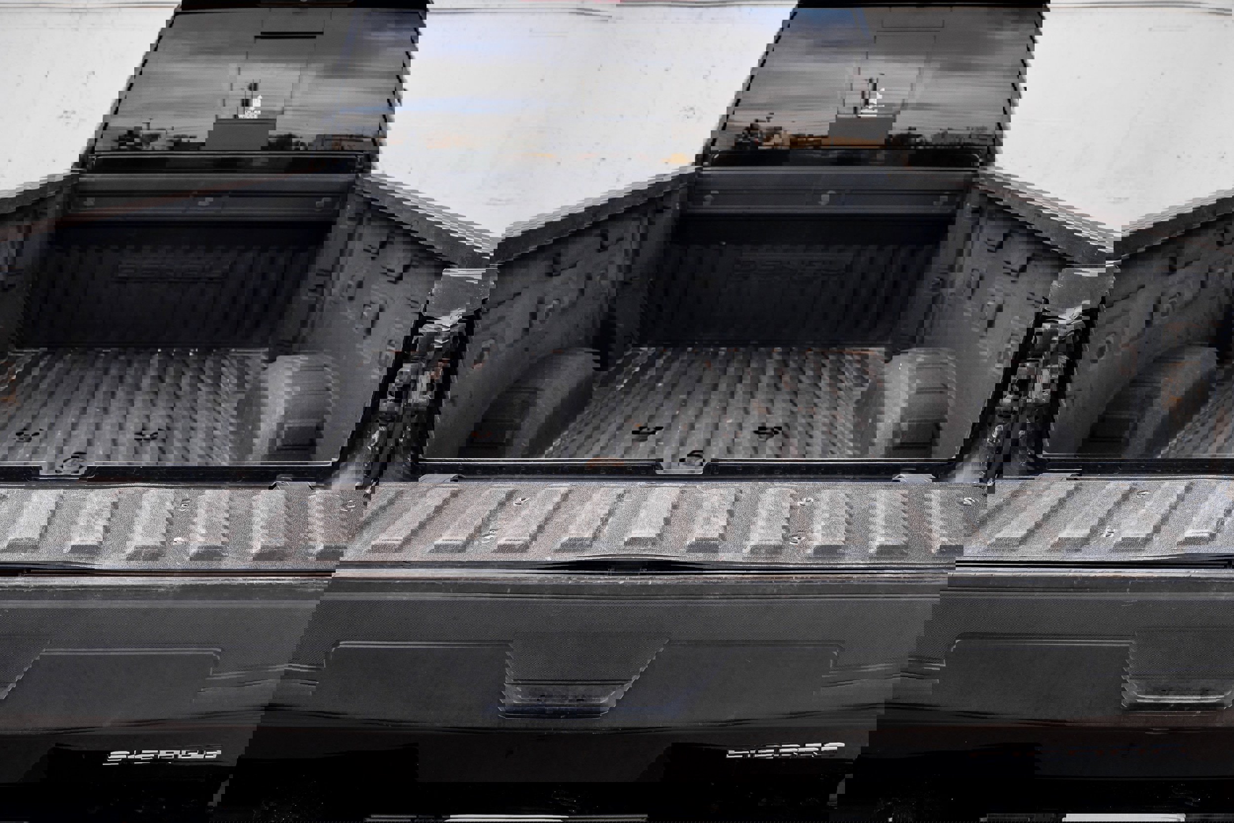 Used 2021 GMC Sierra 3500 Denali w/ Denali Ultimate Package image 42