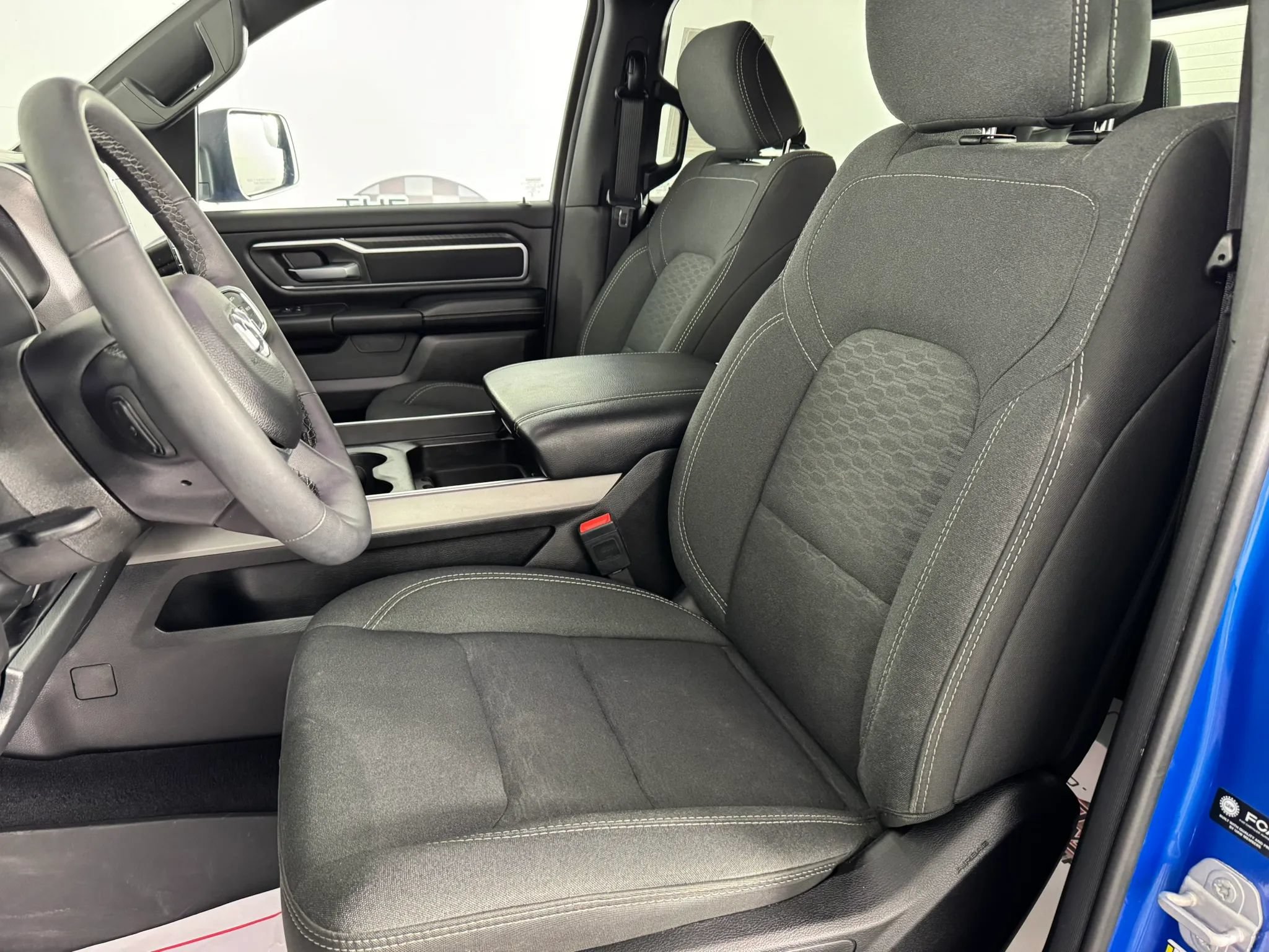 Used 2025 RAM 1500 Big Horn AWD/4WD image 31