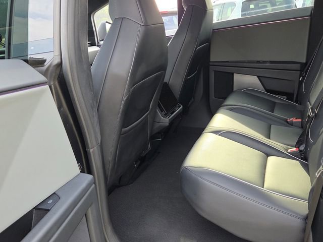 Used 2025 Tesla Cybertruck AWD Crew Cab image 7