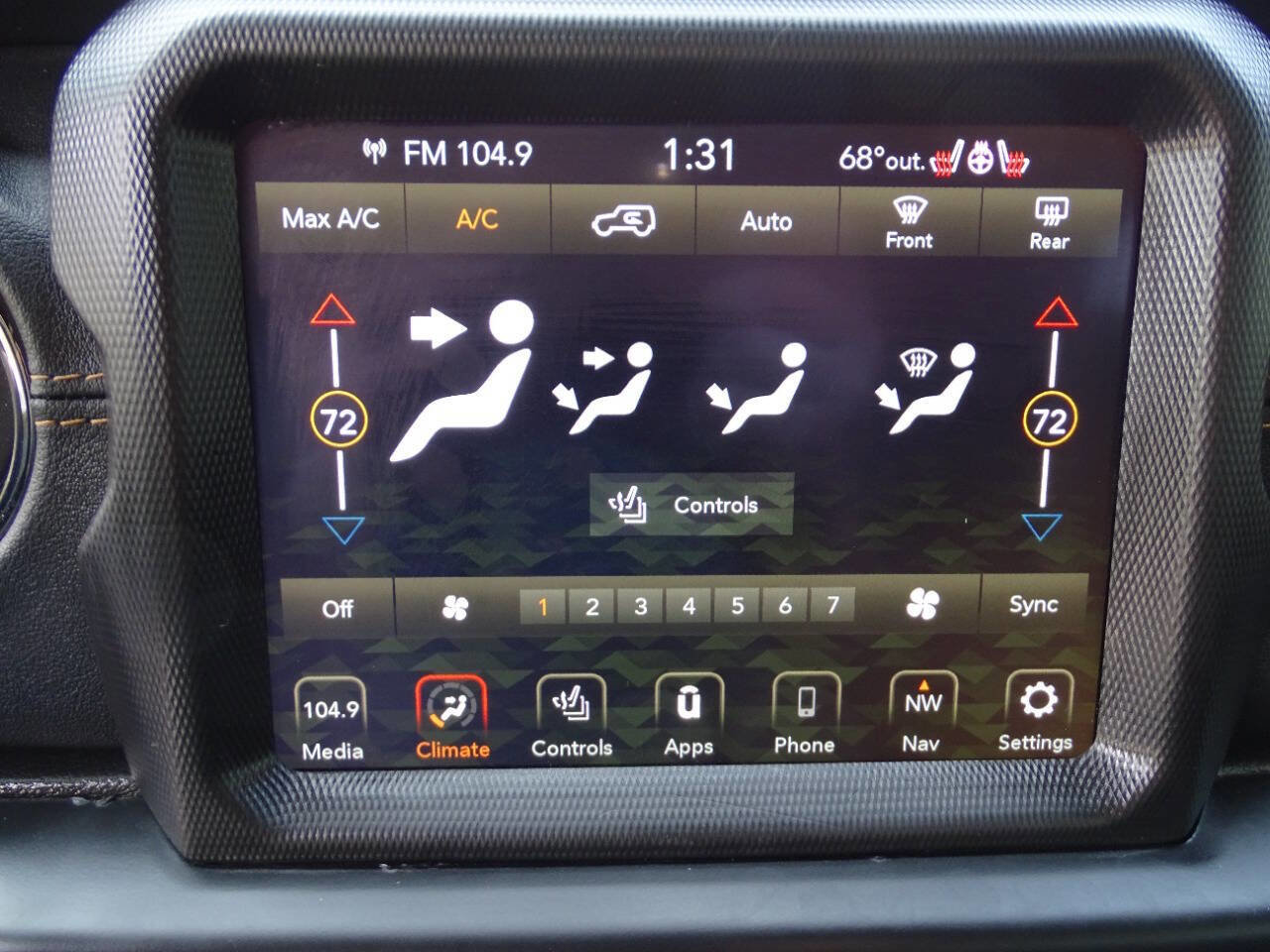 Used 2021 Jeep Wrangler High Altitude image 25