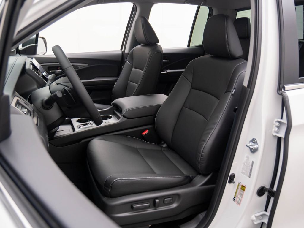 New 2026 Honda Ridgeline RTL image 16