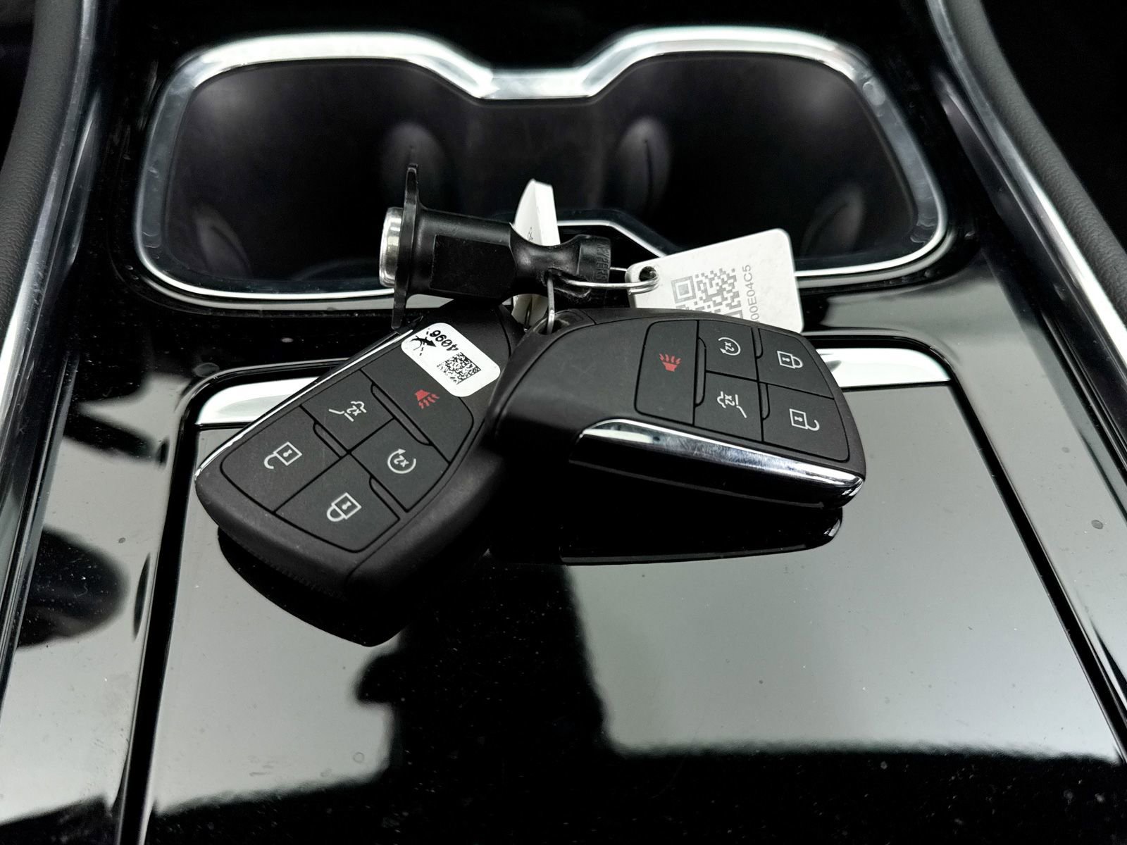 Used 2024 Chevrolet Traverse RS w/ LPO, Floor Liner Package image 41