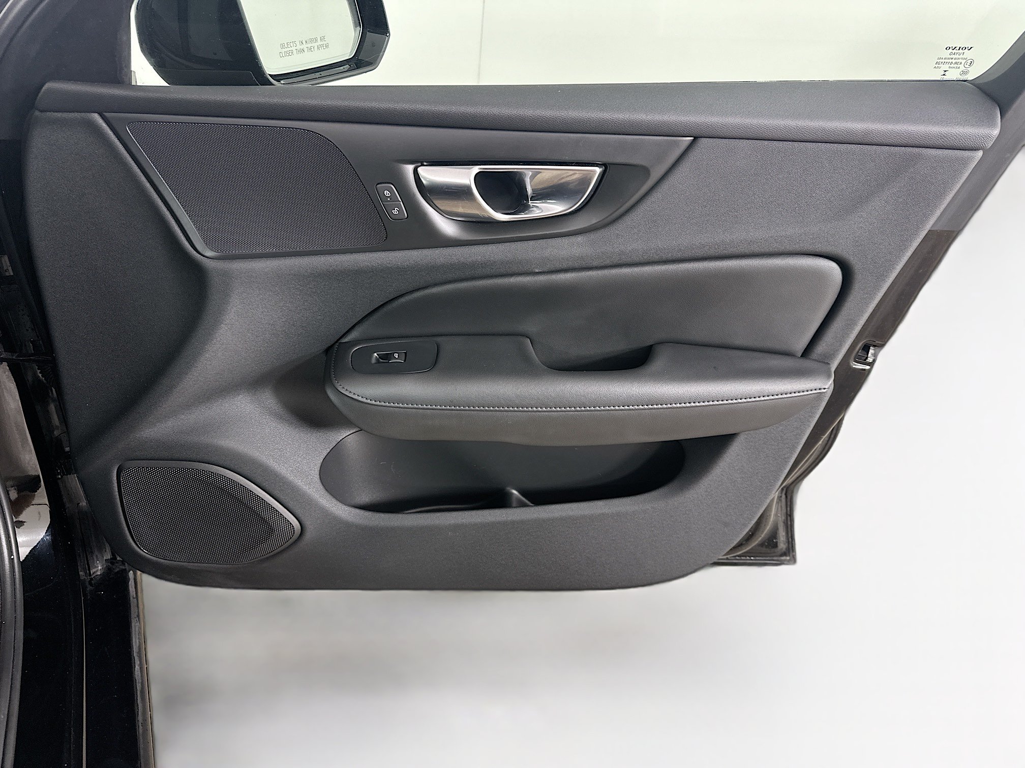 Used 2023 Volvo S60 B5 Plus FWD image 32
