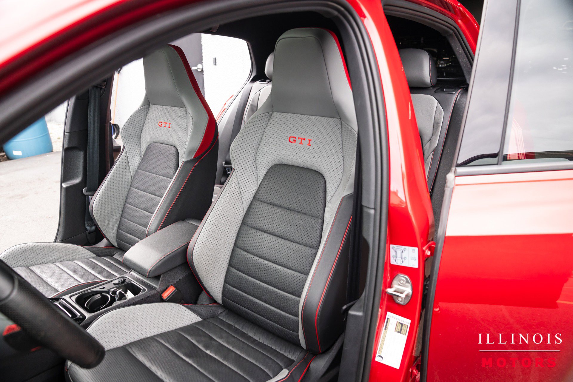 Used 2023 Volkswagen GTI Autobahn image 17