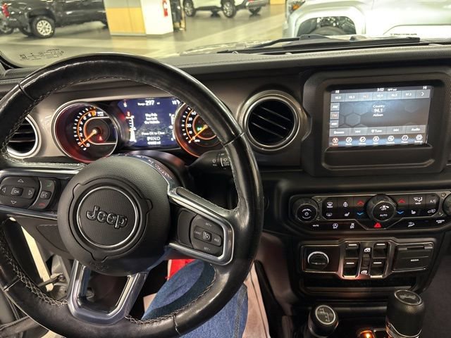 Used 2020 Jeep Wrangler Unlimited Sahara w/ LED Lighting Group image 18