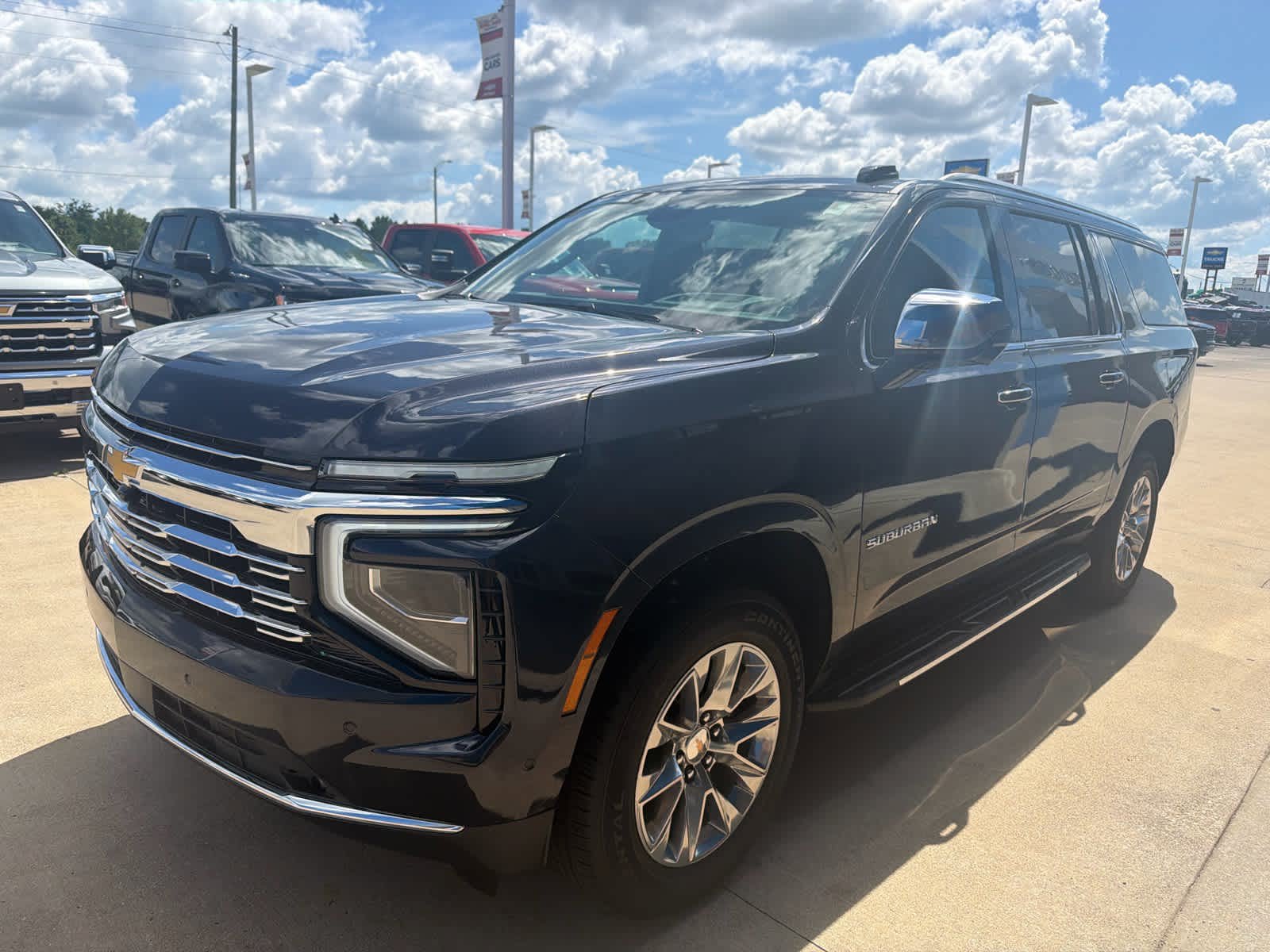 New 2026 Chevrolet Suburban Premier AWD/4WD image 1