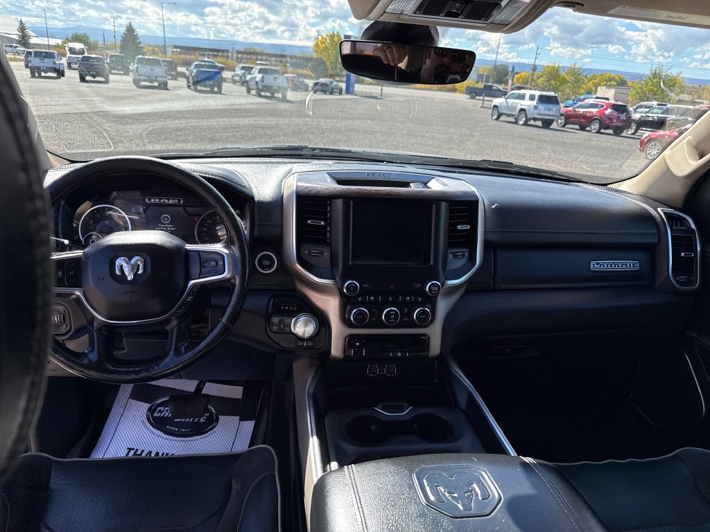 Used 2019 RAM 1500 Laramie w/ Off Road Group AWD/4WD image 16