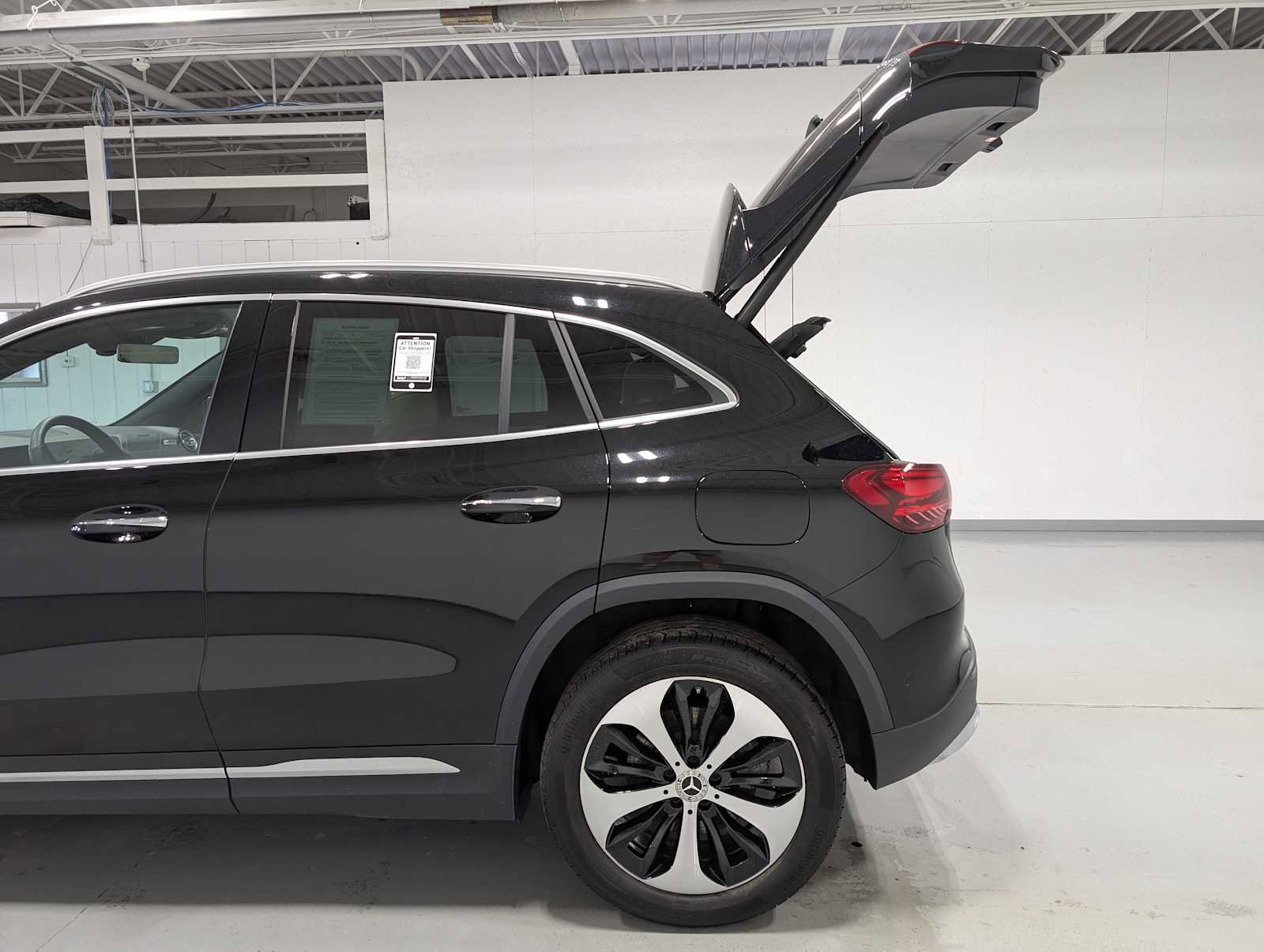Certified 2026 Mercedes-Benz GLA 250 4MATIC image 11