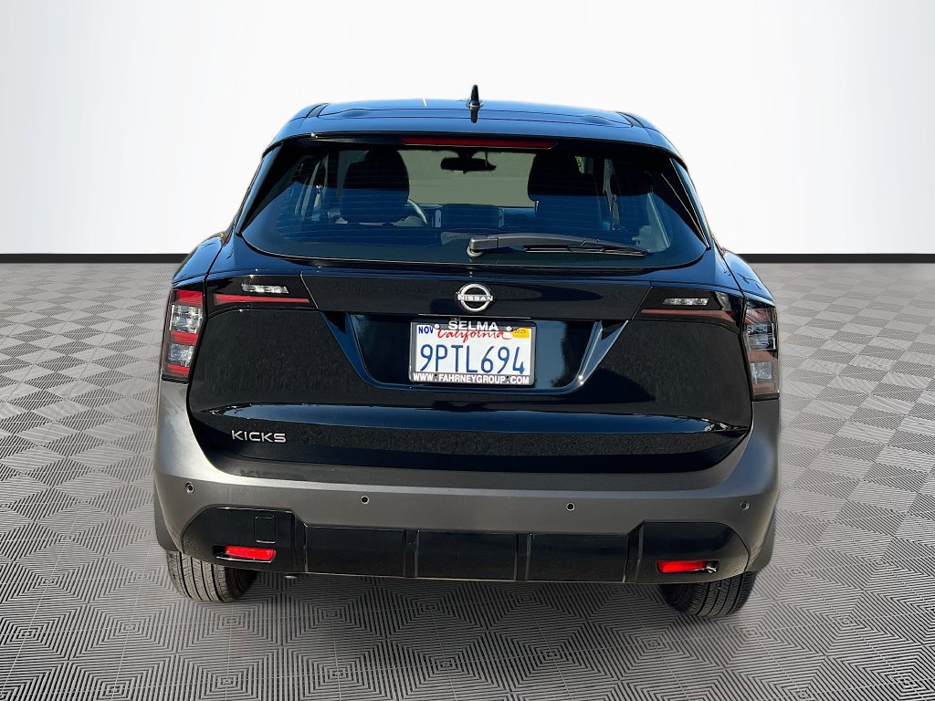 Used 2025 Nissan Kicks S FWD image 6