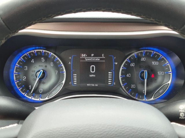 Used 2023 Chrysler Voyager LX FWD image 10