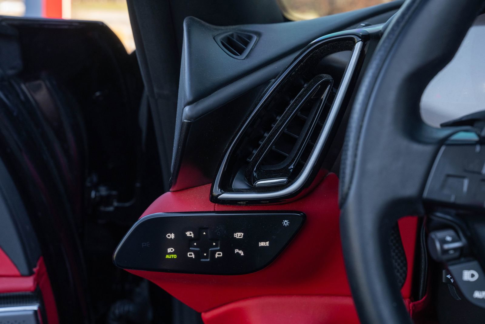 Certified 2024 Ferrari Roma Spider image 36