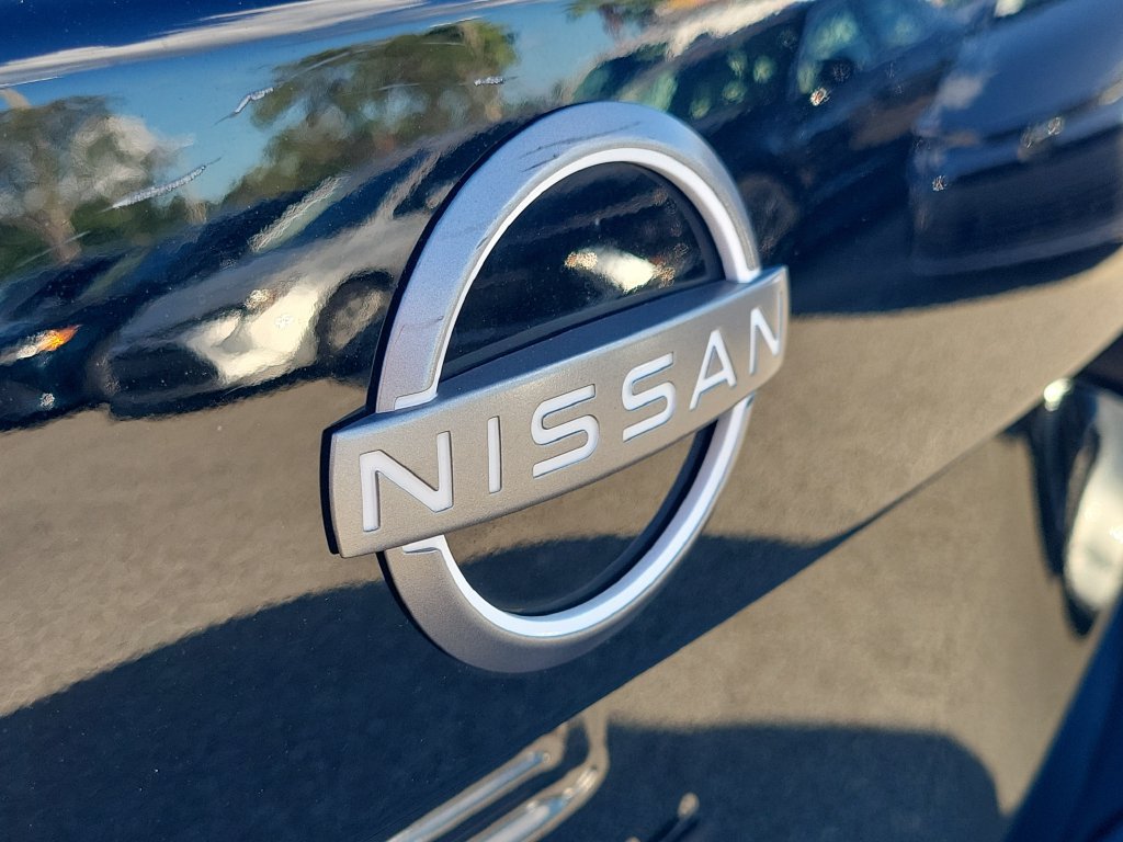 Used 2024 Nissan Sentra SV FWD image 6