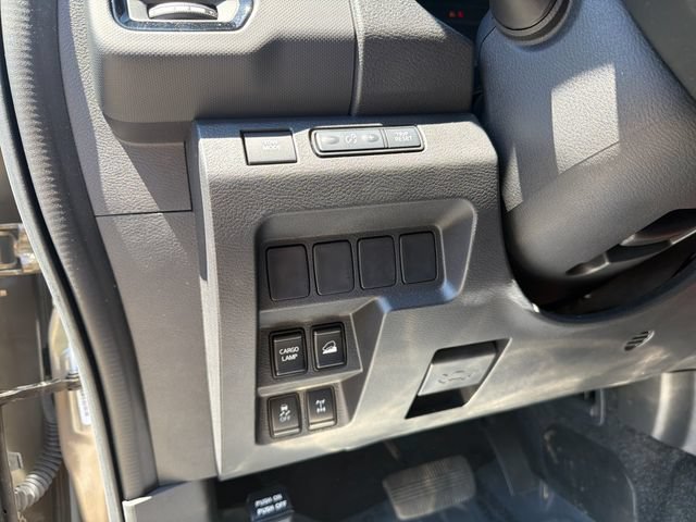 Used 2024 Nissan Frontier PRO-4X w/ Off-Road Protection Package AWD/4WD image 21