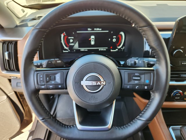 Certified 2024 Nissan Pathfinder Platinum w/ Cargo Package AWD/4WD image 9