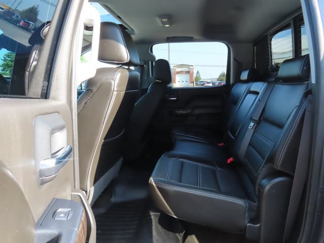 Used 2016 GMC Sierra 2500 Denali w/ Duramax Plus Package AWD/4WD image 21