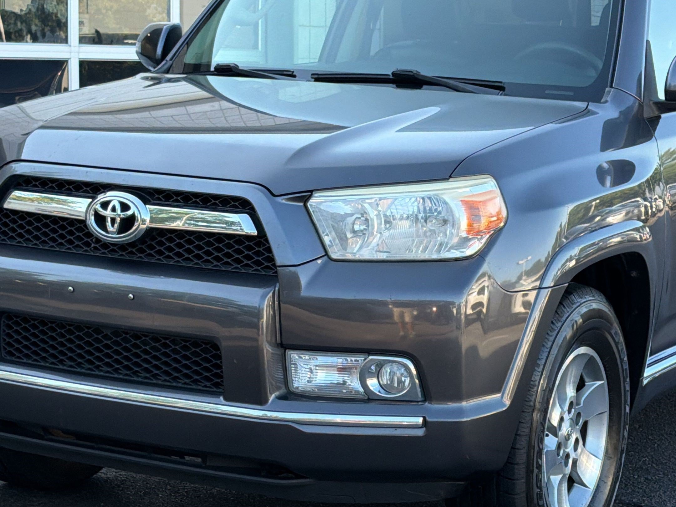 Used 2013 Toyota 4Runner SR5 RWD image 11