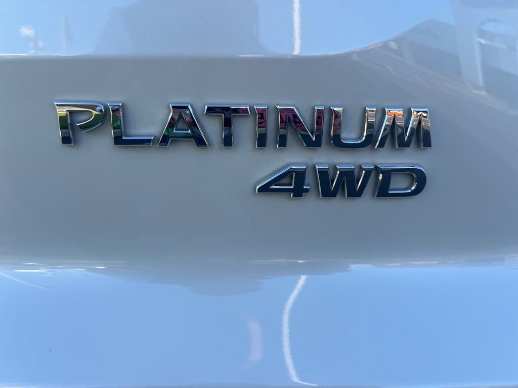 Used 2023 Nissan Pathfinder Platinum w/ Cargo Package AWD/4WD image 44