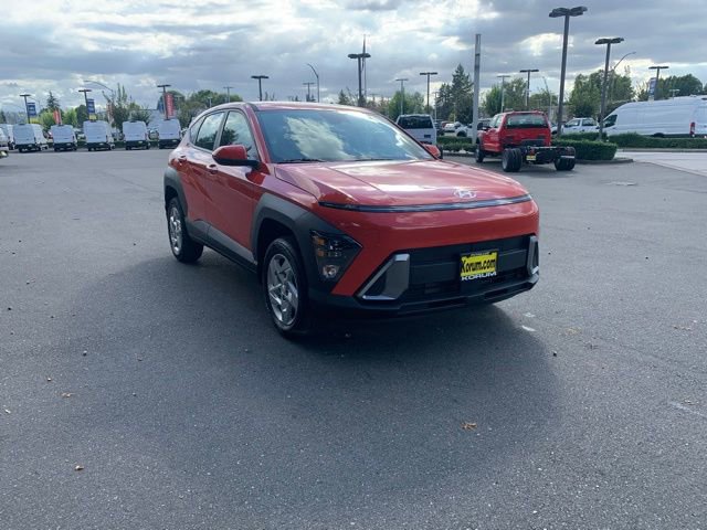 New 2026 Hyundai Kona SE image 8